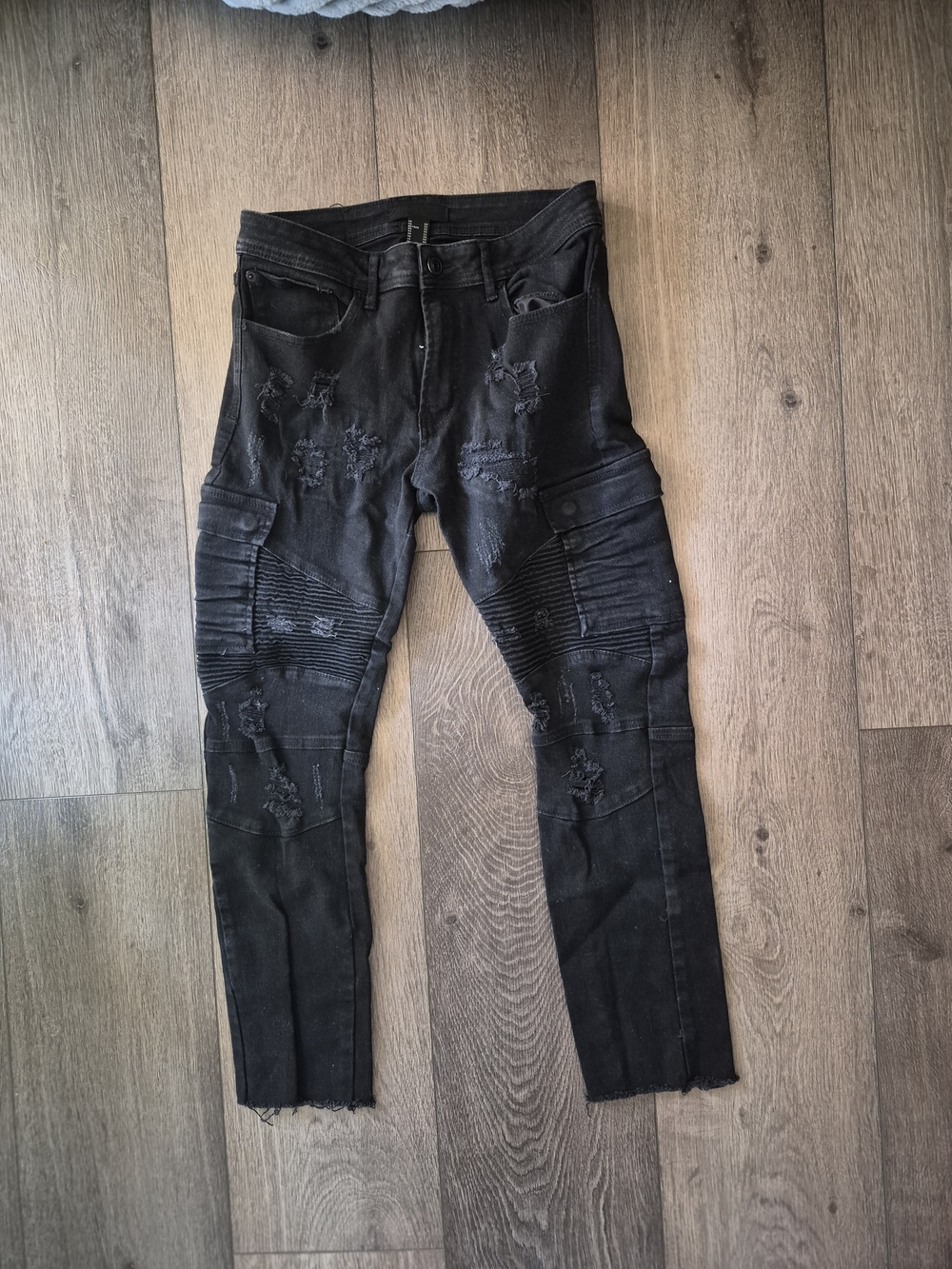 Men's Black Distressed Moto Jeans